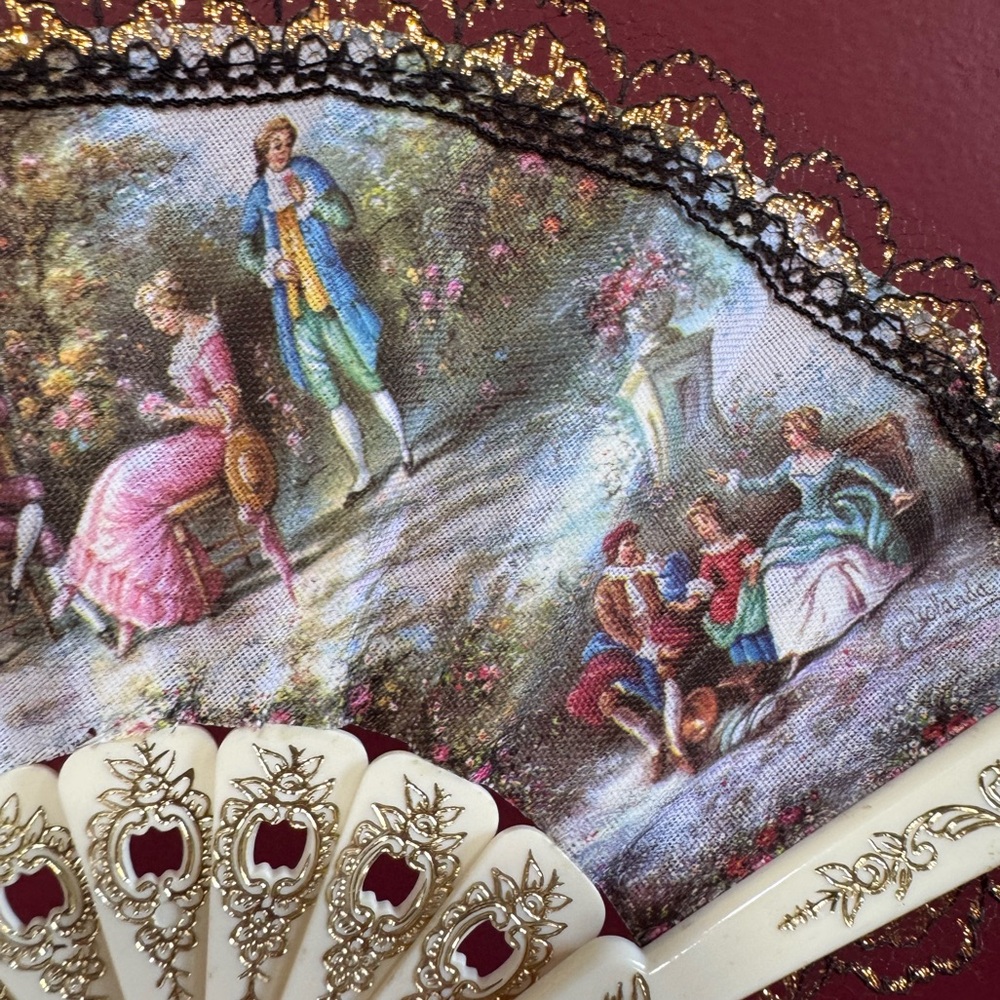 Vintage Decorative Hand Fan with Lace and Victorian Artwork - Picture 6 of 6